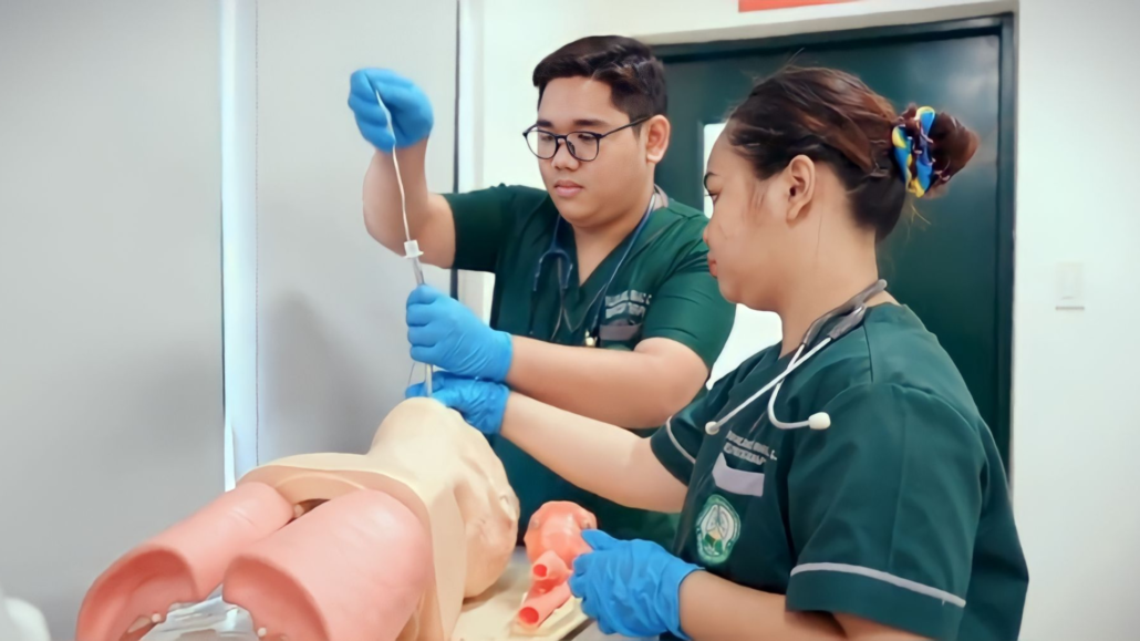 8 Best Pre-Med Courses to Take in the Philippines