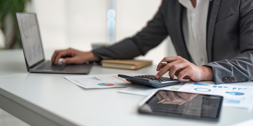 Top 6 ABM Strand Courses to Choose in College
